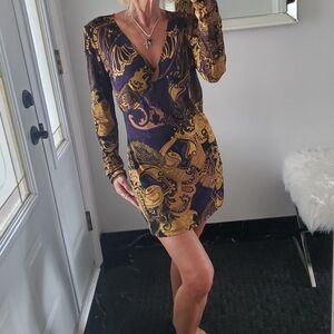 Donna Paisley Baroque Purple Gold Wrap Mini Dress